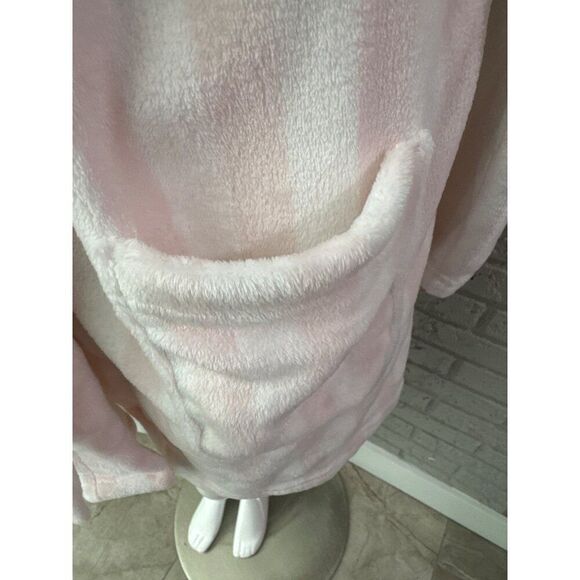 Victoria’s Secret Women Pink /White Stripe Monogram Robe Size M/L - Picture 4 of 11